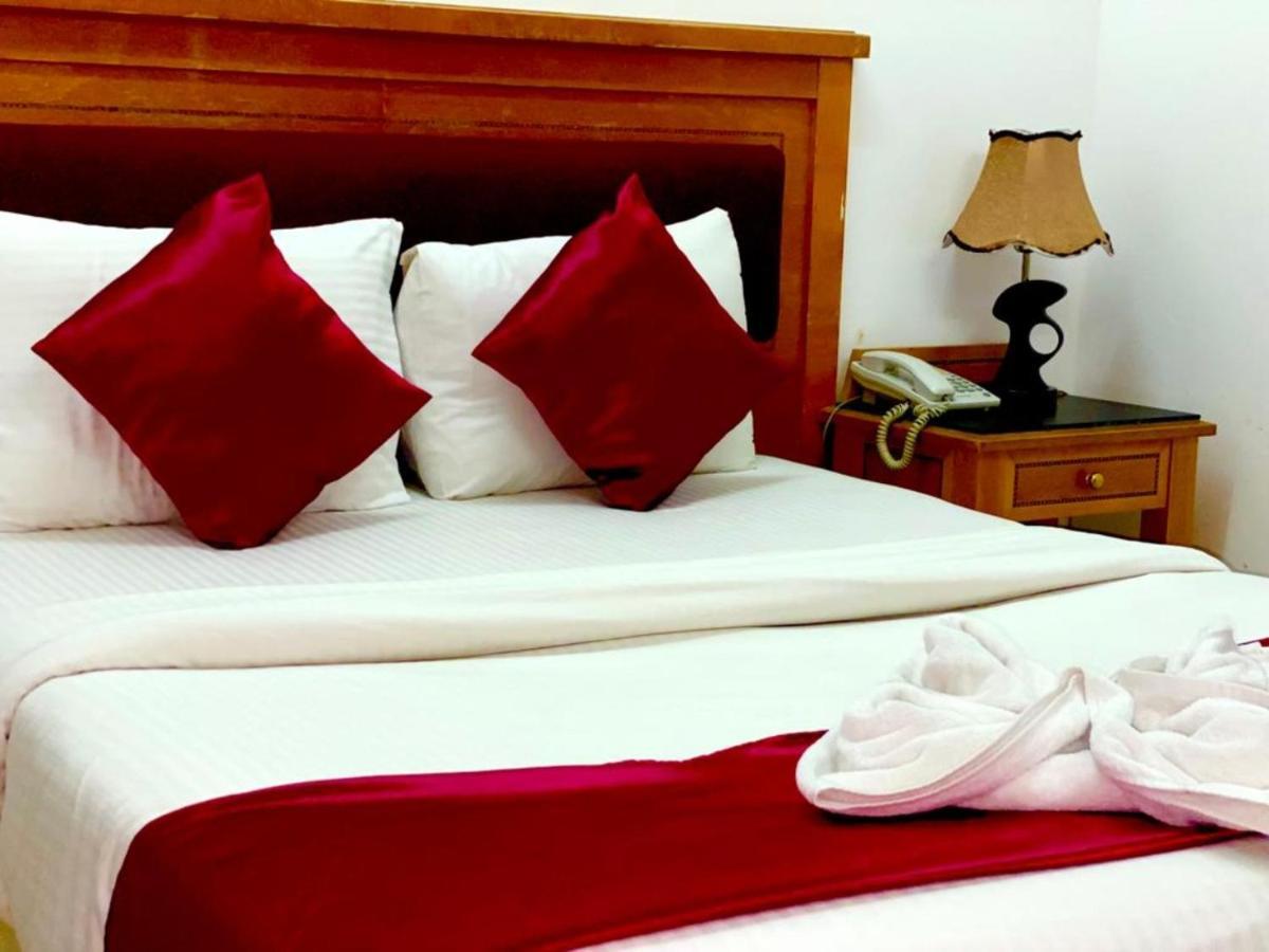 Savoy Inn Hotel Apartments Muscat Exterior photo