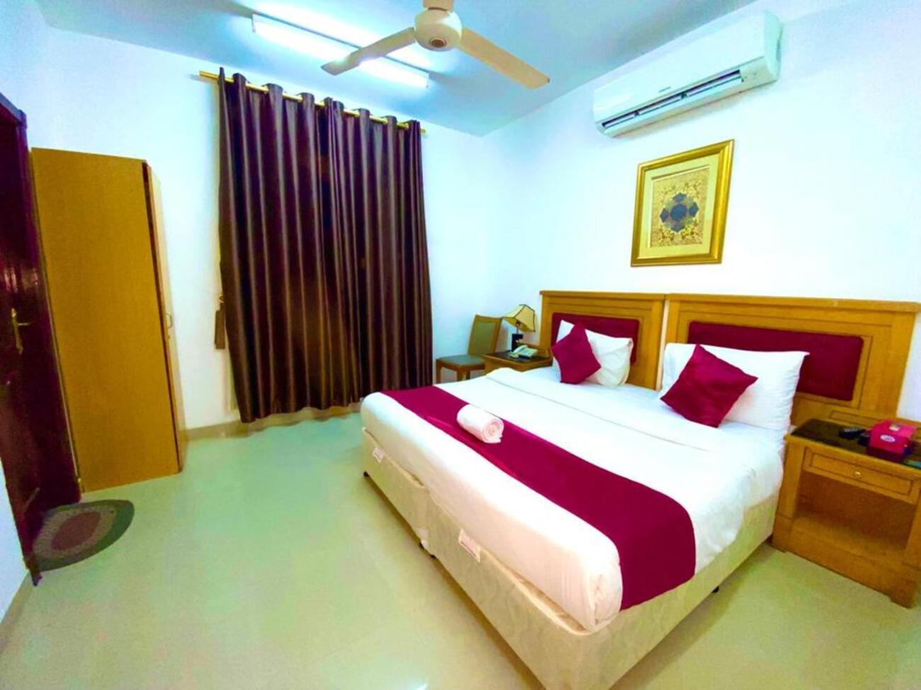 Savoy Inn Hotel Apartments Muscat Exterior photo
