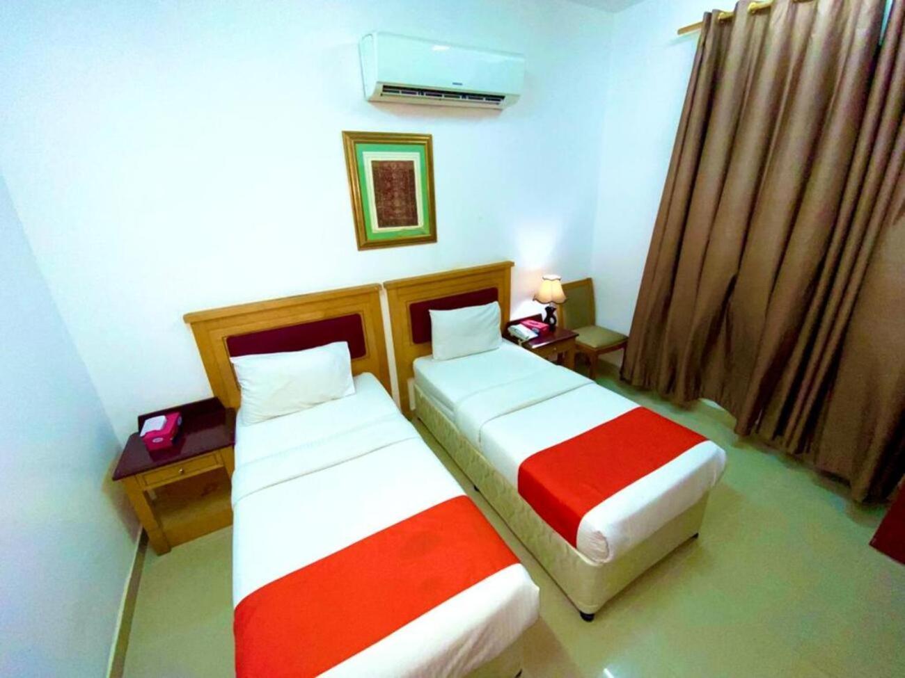 Savoy Inn Hotel Apartments Muscat Exterior photo