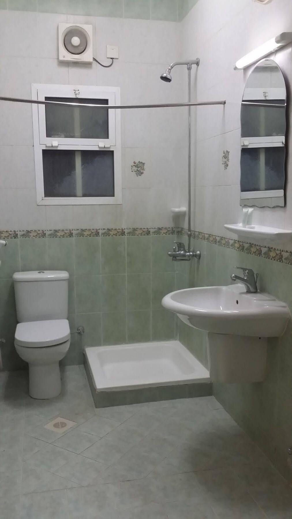Savoy Inn Hotel Apartments Muscat Exterior photo